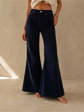 ROLLA’S Eastcoast Flare Corduroy Pants - Size 28